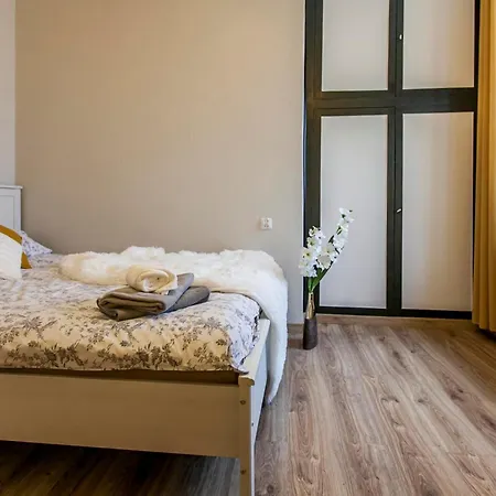 2 Pokojowe Mieszkanie W Centrum Gdyni * 格丁尼亚