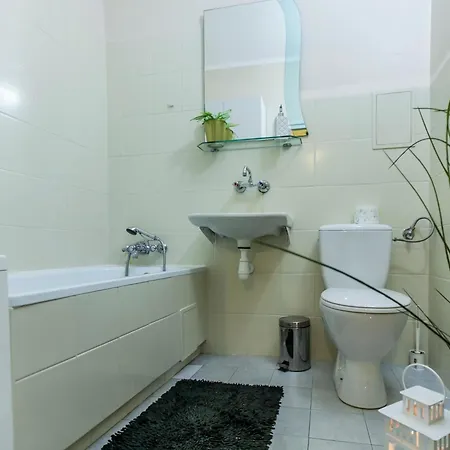2 Pokojowe Mieszkanie W Centrum Gdyni דירה גדינייה